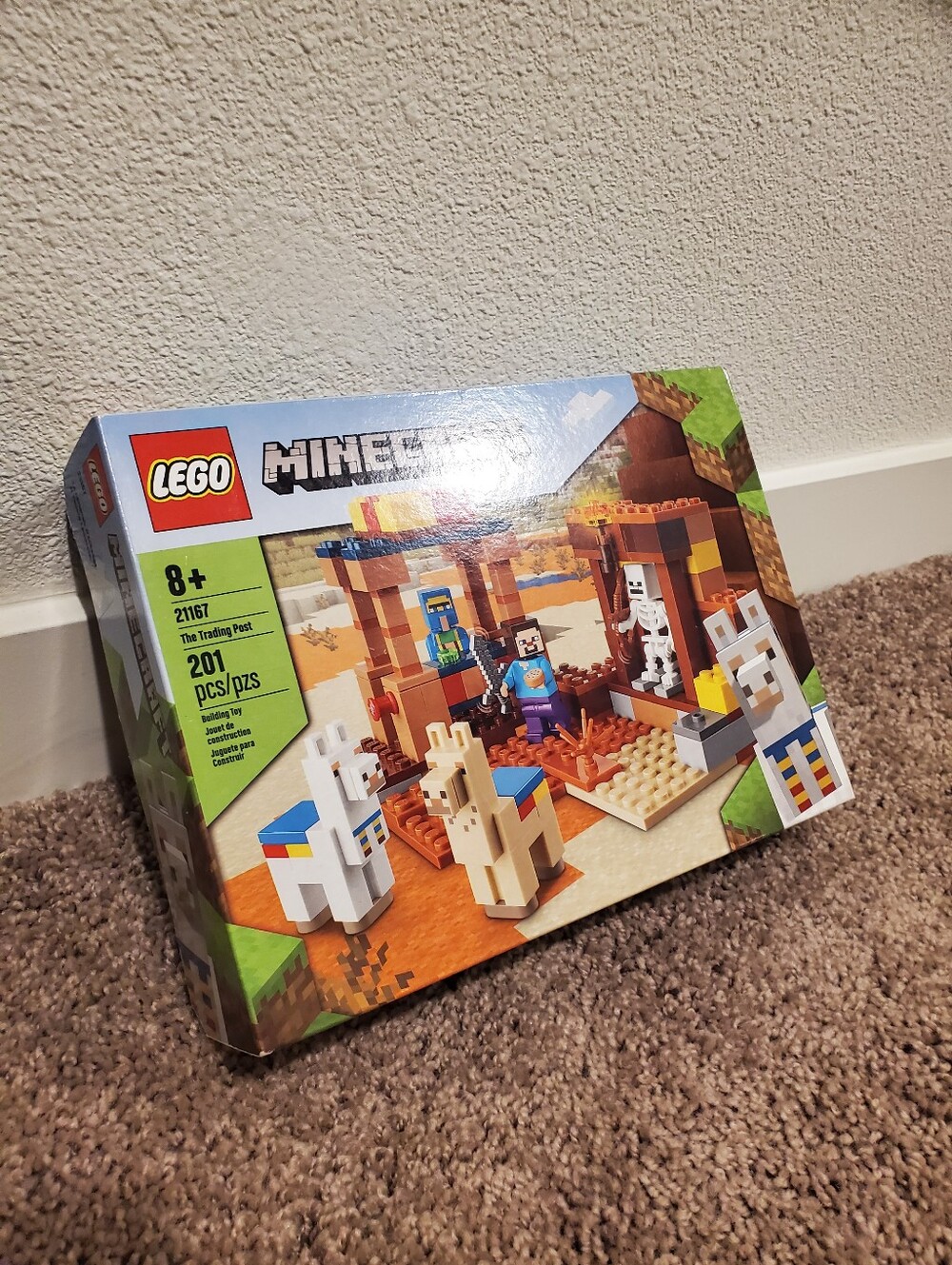 Lego Minecraft 21167 SEALED Excellent Condition The Trading Post New In Box